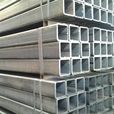 Welche Eigenschaften haben Vierkantstahlrohre?